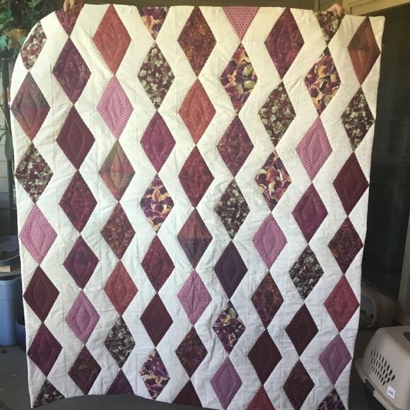 Handmade Quilt. NWOT. 64” x 56” - Picture 10 of 11